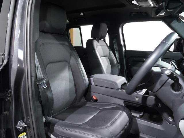 9540237A30260826W00210.jpg