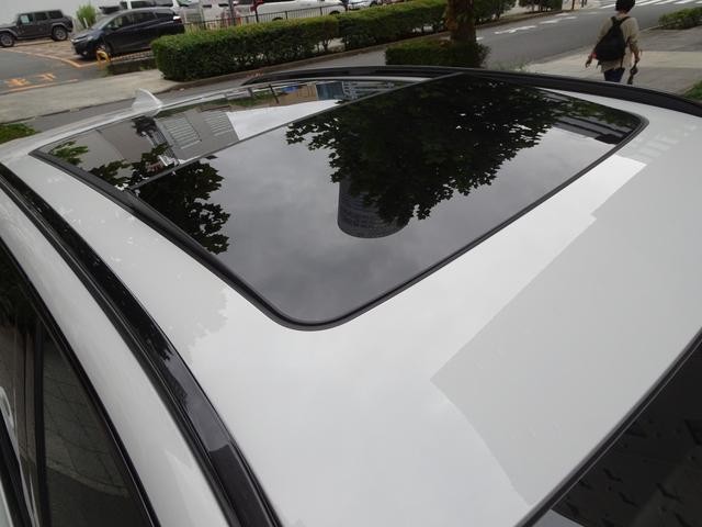 0560038A30260905W00118.jpg