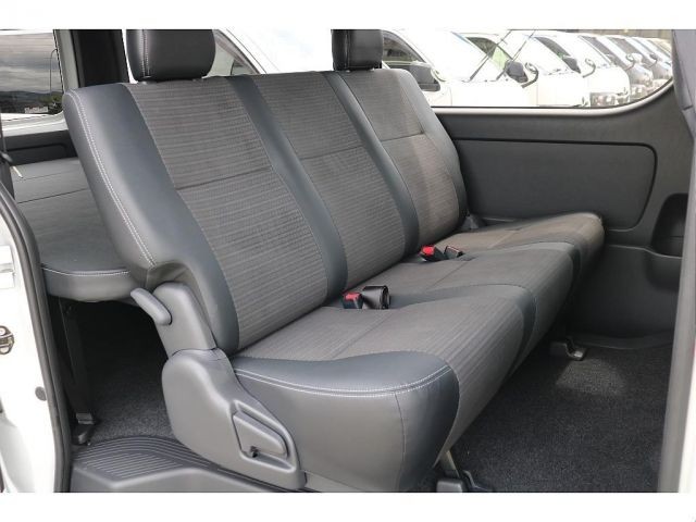 da945dd6513e4114c19600a2d7ae6706.jpg