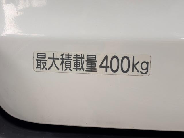 0510949A30260828W00108.jpg