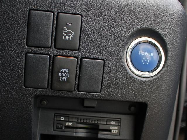 0300150A30260926W00114.jpg