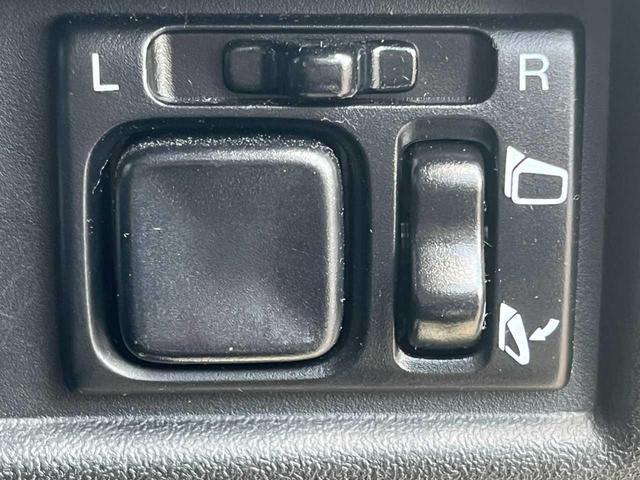 1003332A30260515W00317.jpg