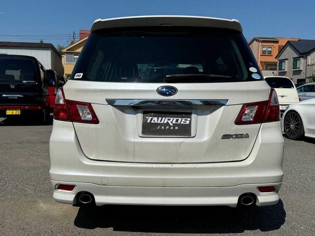 0520545A30260825W00111.jpg