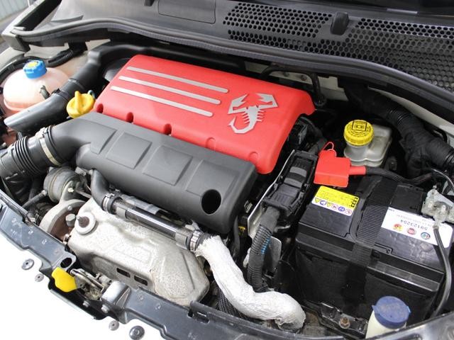 0550532A30260708W00106.jpg