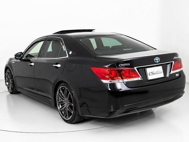0560520A30260819W01012.jpg