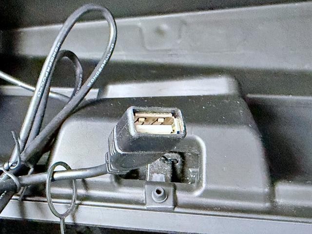 0720286A30260910W00307.jpg