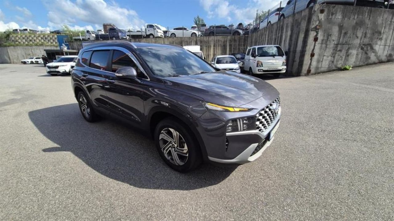 2021 Hyundai Santa, photo 1 of 1