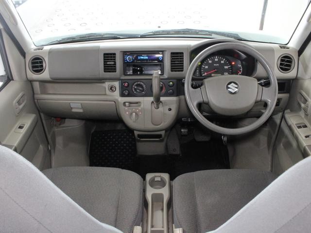 9572641A30260821W00117.jpg