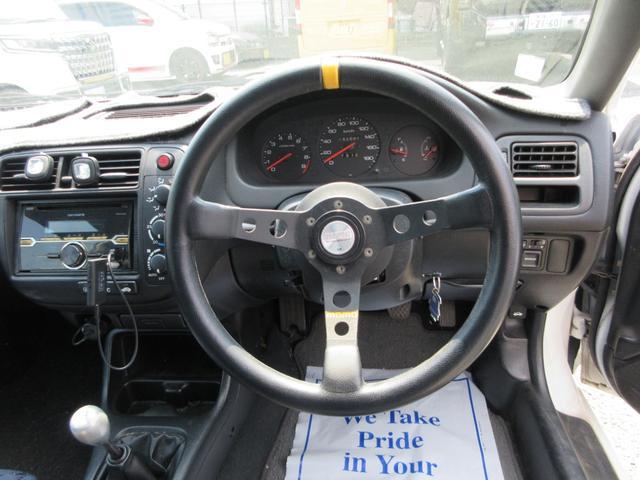 1100003A30260517W00116.jpg