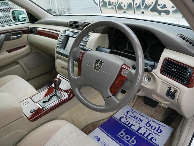 9200574A30261024W00117.jpg