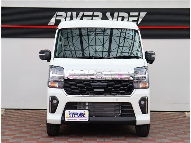 0560809A30260905W00118.jpg