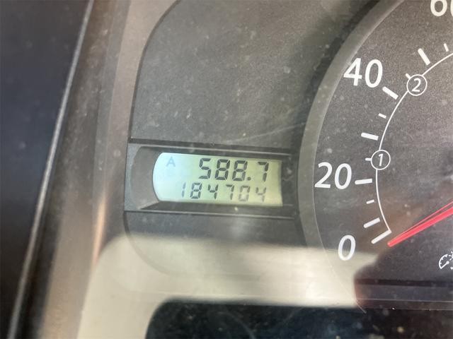 1001453A30261008W00419.jpg