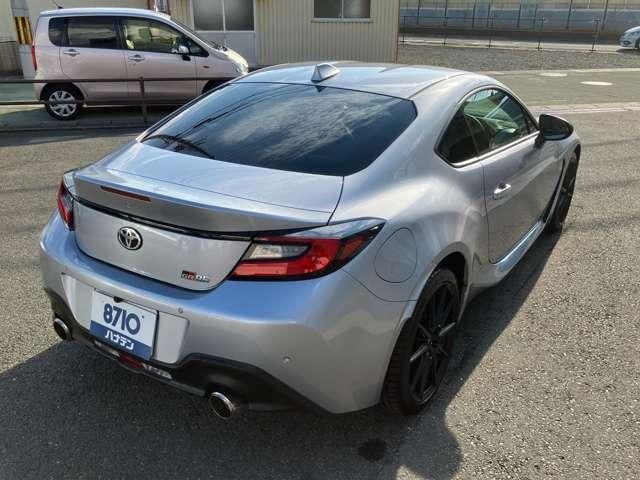 26089732_carP_l_17.jpg