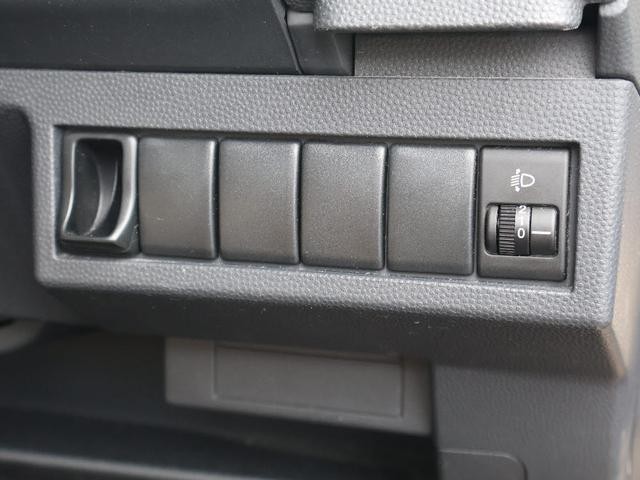 0403508A30260824W00219.jpg