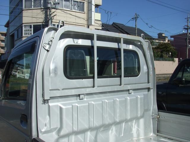 0206524A30261006W00216.jpg