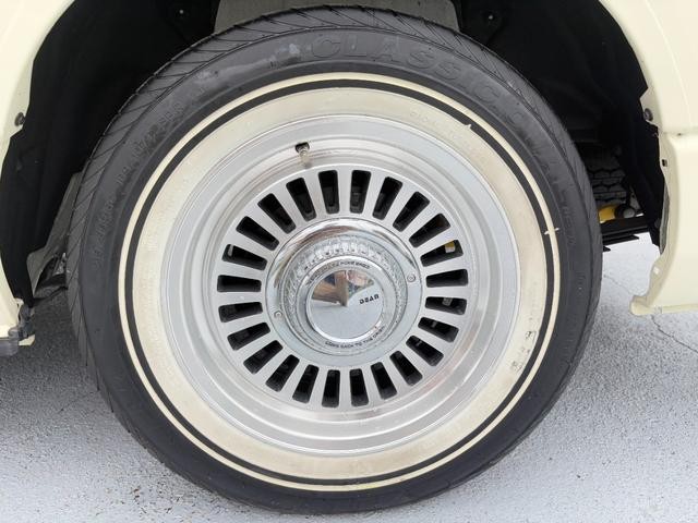 0404072A30260719W00118.jpg