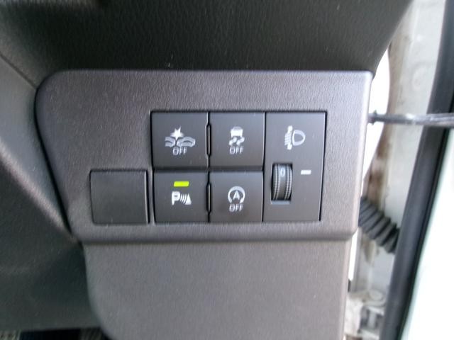 0400014A30260924W00117.jpg