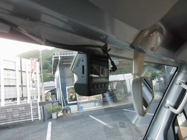 1300628A30260710W00408.jpg