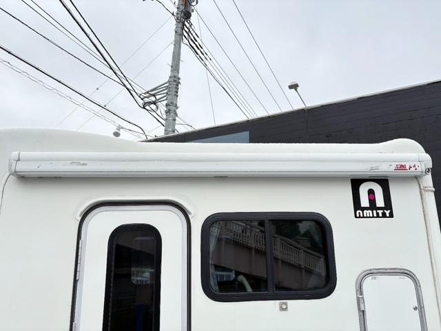 0404072A30260910W00118.jpg