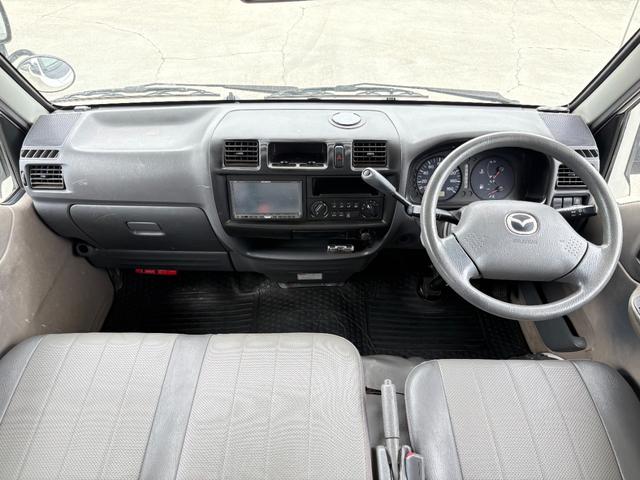 0404072A30260910W00101.jpg