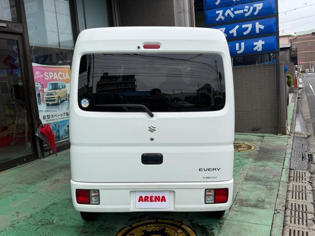 0540159A30260622W00104.jpg