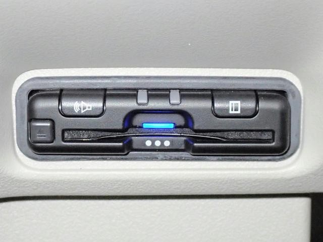 0201999A30260820W00304.jpg
