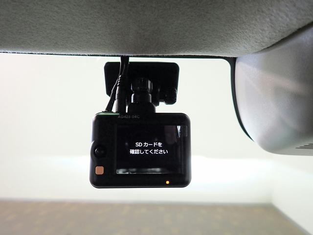 0201999A30260820W00317.jpg