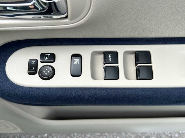 0804084A30260720W00116.jpg