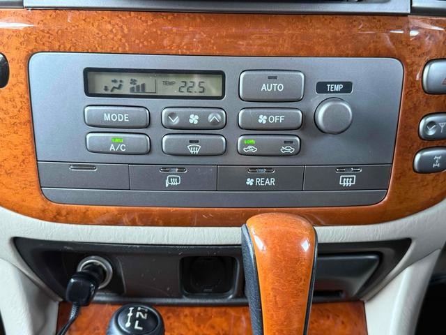 0171033A30260611W00106.jpg