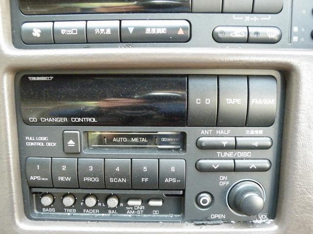 1001999A30250422W00105.jpg