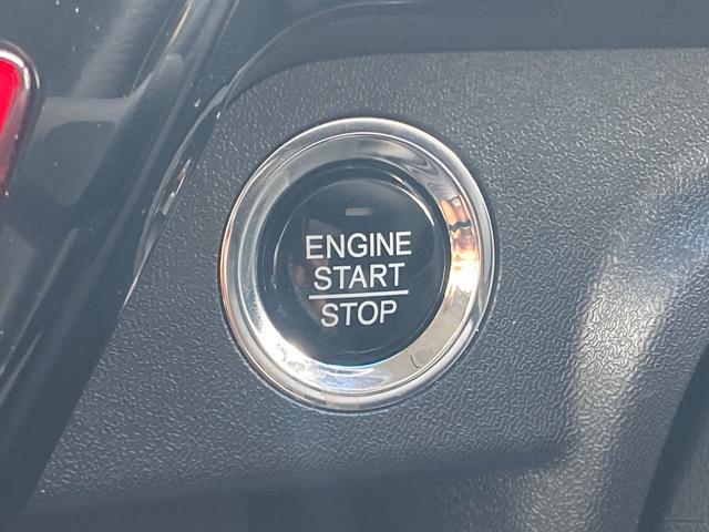 0540939A30260705W00110.jpg