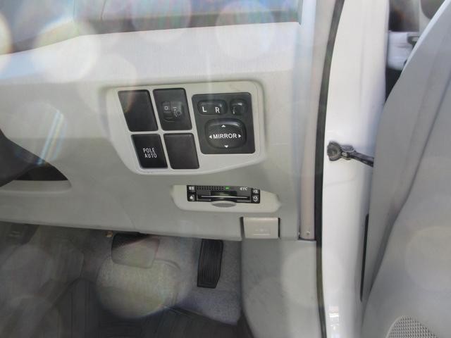 0803456A30260109W00113.jpg
