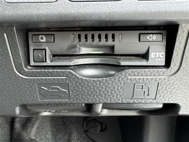 334d7156c7147f05c6e34c819937c8f4.jpg