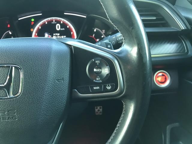 0804156A30260827W00110.jpg