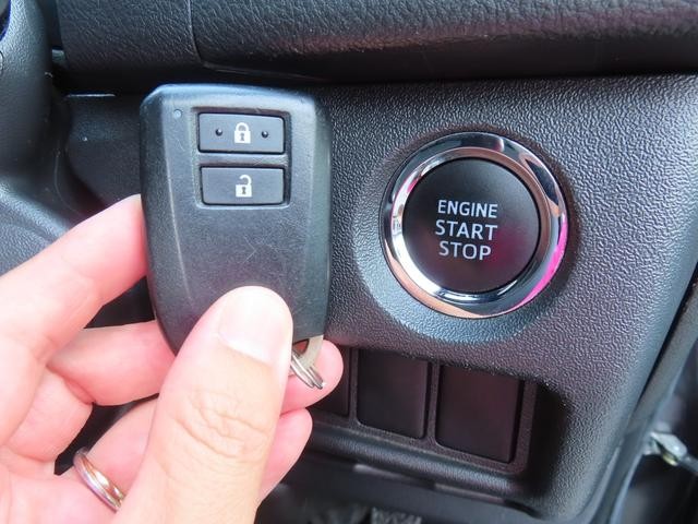0561200A30260912W00109.jpg