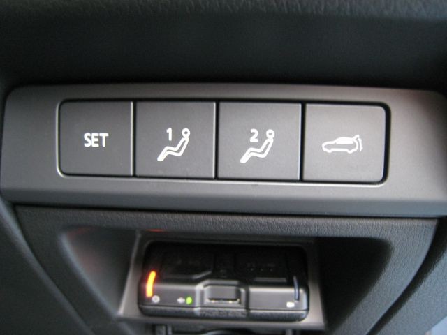 9a55a9a197e3c84169dab39b133b1bf0.jpg