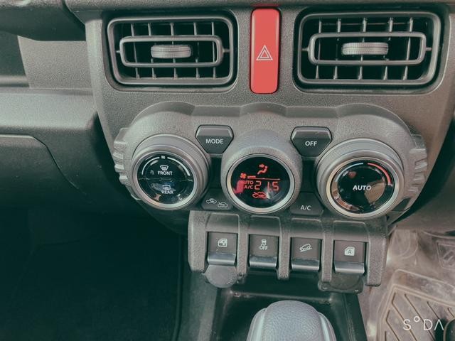 0707155A30260619W00116.jpg