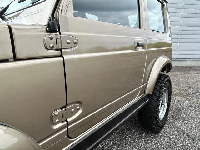 1201097A30240920W00618.jpg