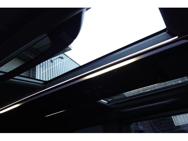 0840027A30250727W00114.jpg