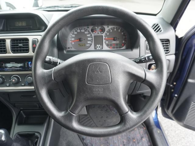 0580569A30261005W00102.jpg