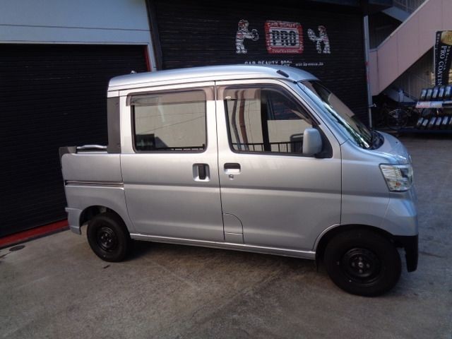037ade9c5a4ec3e07f649bb8cab1e887.jpg
