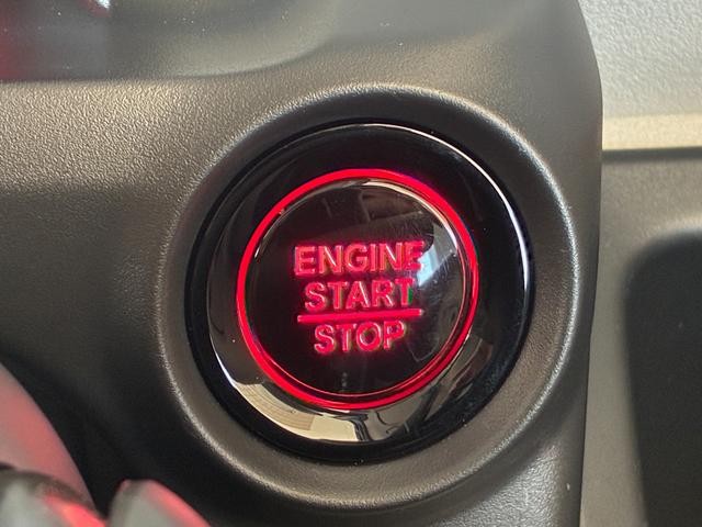 0602142A30260927W00415.jpg