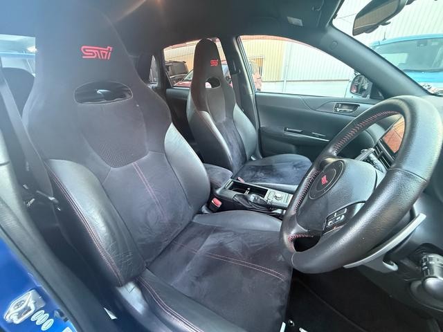 0704304A30260913W00204.jpg