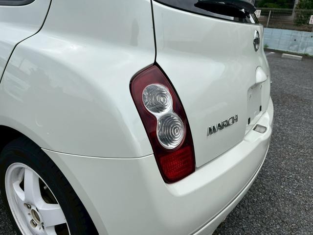 0570813A30260805W00109.jpg