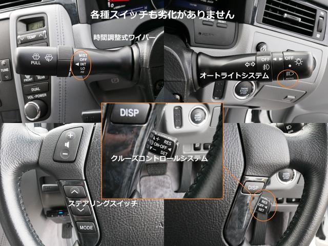 1000556A30260425W00117.jpg