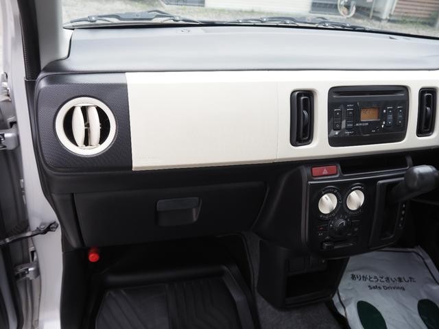 0904095A30260718W00816.jpg