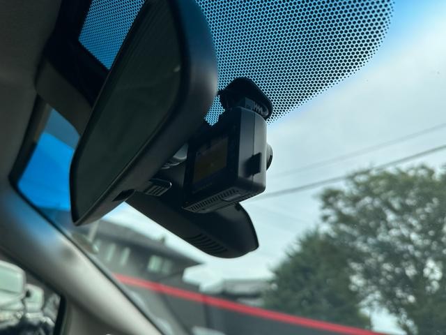 0520129A30260828W00208.jpg