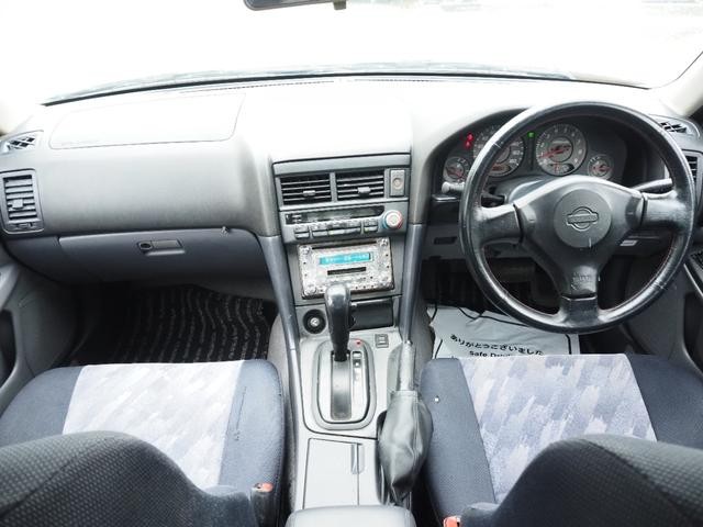 0904095A30260718W01112.jpg