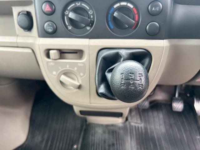 1003202A30260403W00210.jpg