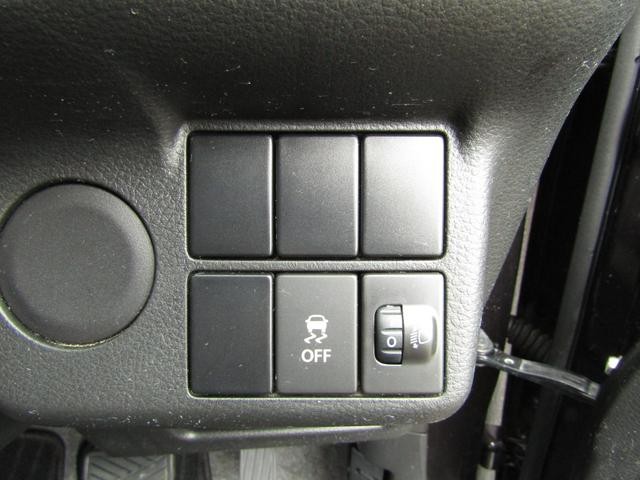 0903304A30260714W00617.jpg